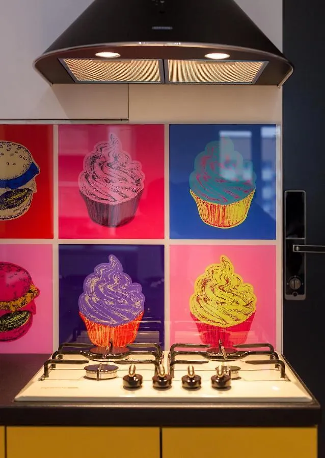 Pop Art Flat Near Opera-Self Check-In & Netflix Apartment Lviv 0*,  Ukraine